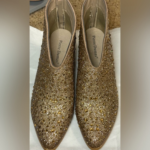 ✨NWOB Elegance Gold Rhinestone Ankle Heeled Boots - Picture 3 of 5